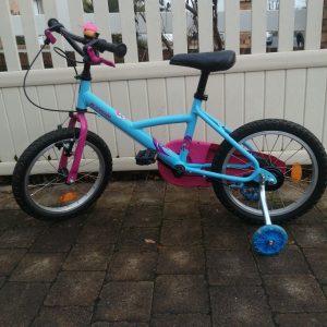 Btwin pour une Fille de 4 à 6 ans