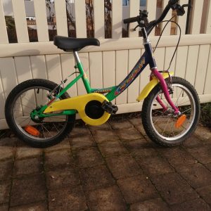 Beau vélo 16 pouces, Fille de 4 à 6 ans